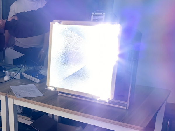 实验室的太阳：LONGPRO全光谱模拟器为实验提供可控光照条件
