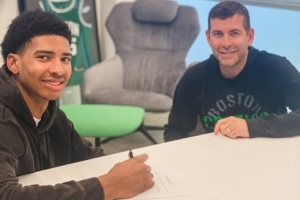 新赛季300万&前两年保障！凯尔特人官方：正式签下27号秀塞纳克-an
